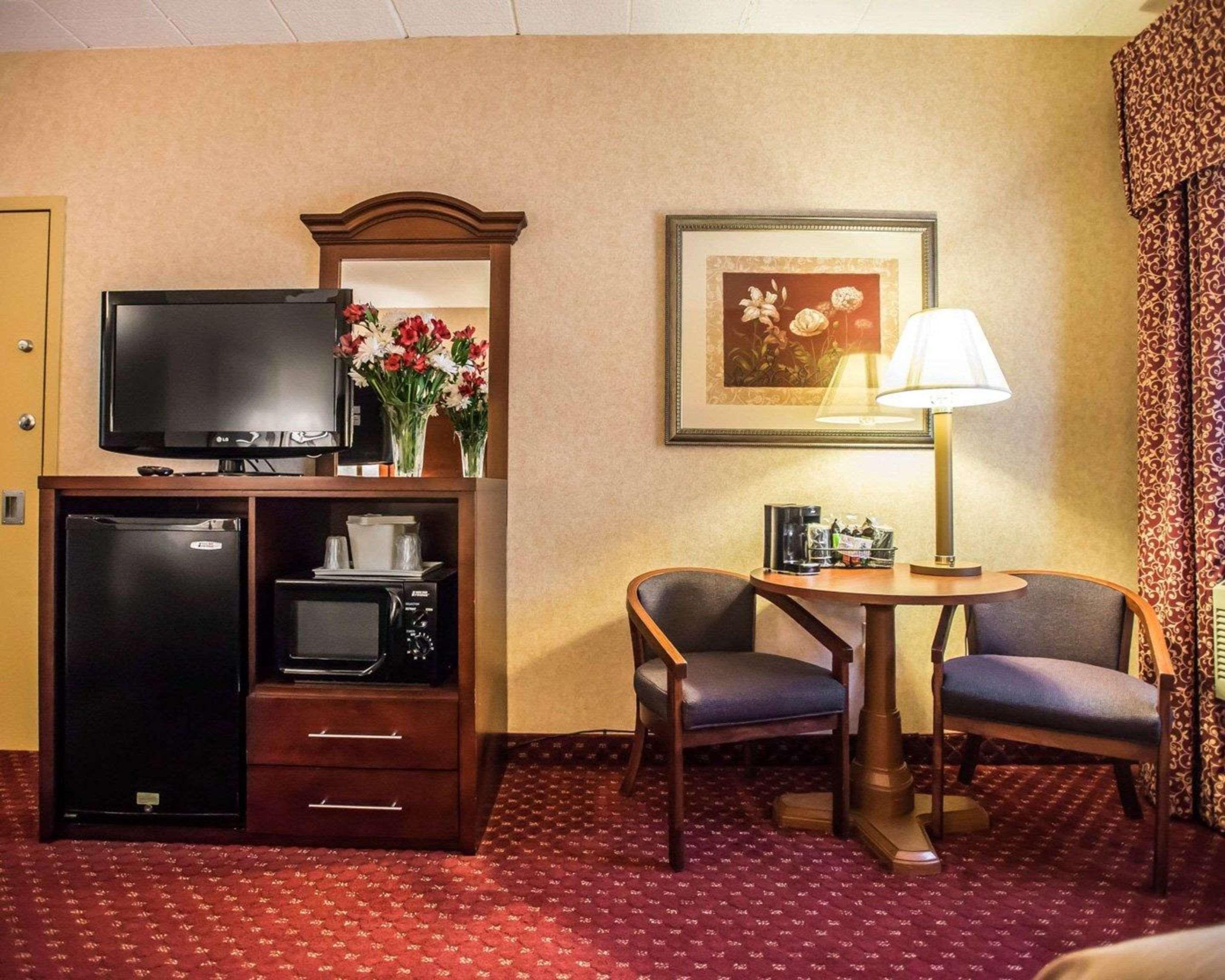 Comfort Inn Pocono Lakes Region Lake Ariel Extérieur photo