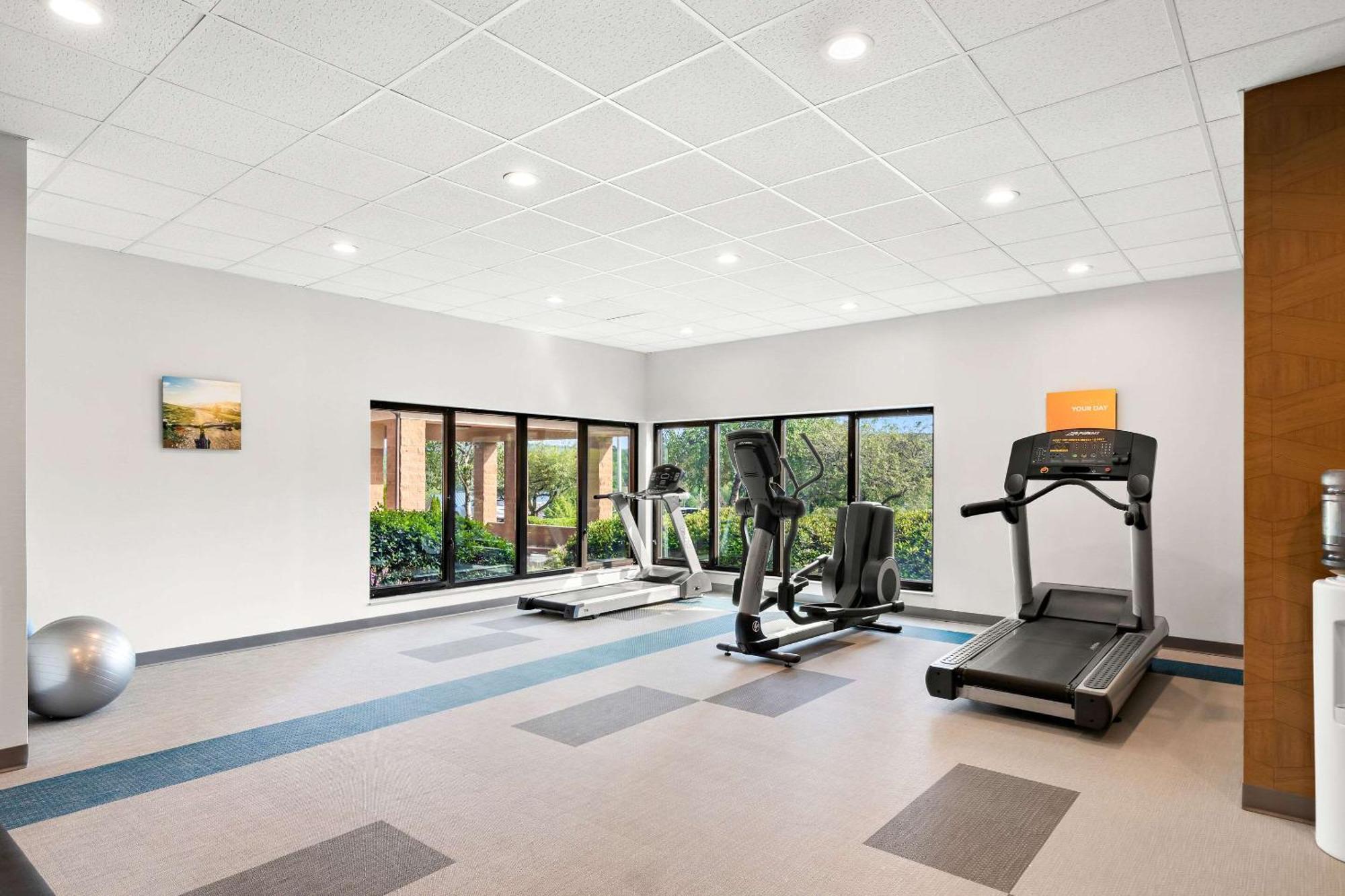 Comfort Inn Pocono Lakes Region Lake Ariel Extérieur photo