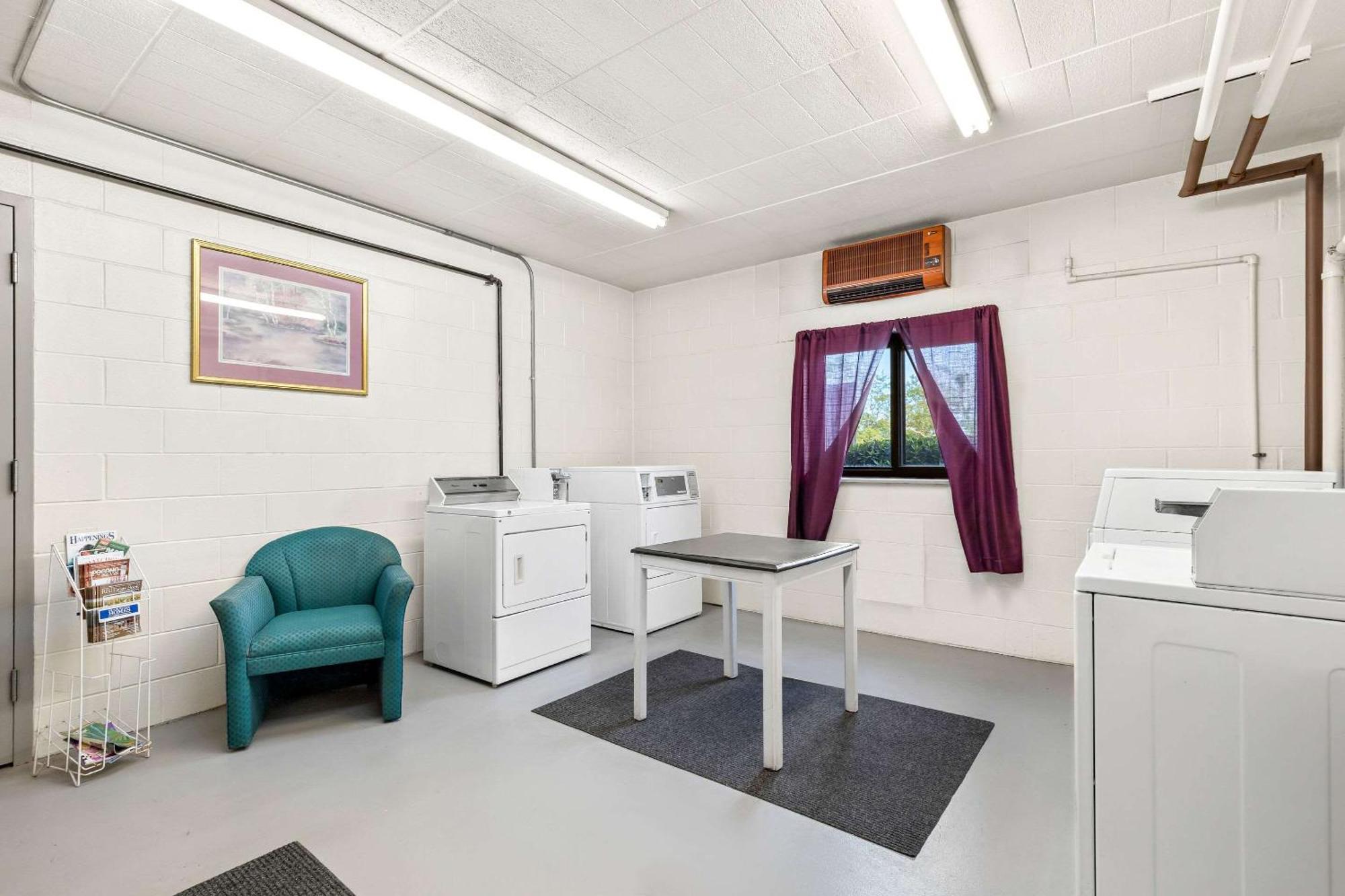 Comfort Inn Pocono Lakes Region Lake Ariel Extérieur photo